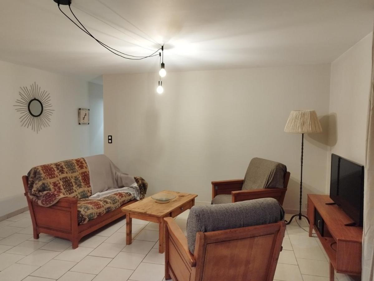 Maison De Vacances Pour 6 Personnes Au Coeur Du Gers Лектур Екстериор снимка